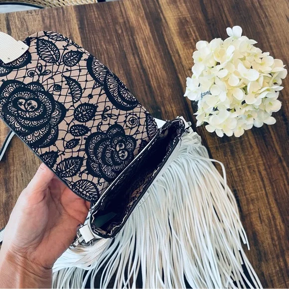 Carlos Santana White Fringe Crossbody Bag - Picture 7 of 10